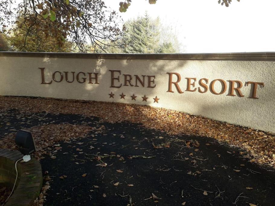 Dovecote Lodge On The 5 Star Lough Erne Resort Ballycassidy ภายนอก รูปภาพ
